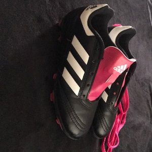 adidas girls soccer shoes